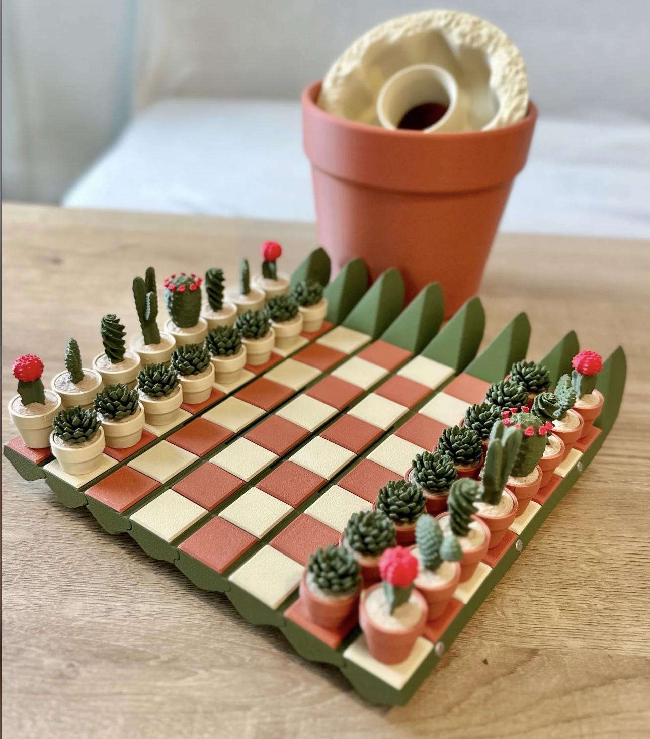 CactiChess – the Roll-Up Cactus Chess Set