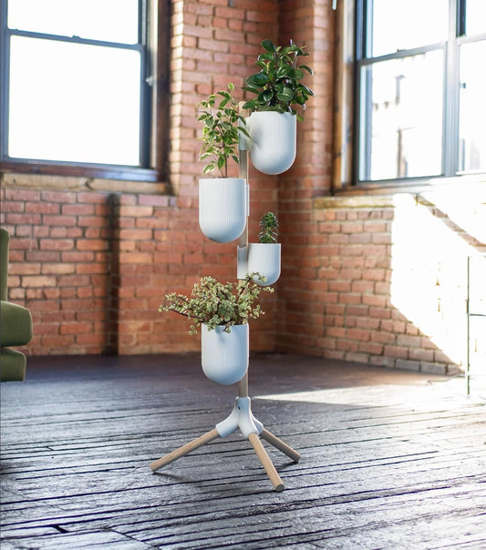 The Ira Rail Tripod Vertical Planter: Free-Standing System | Renter Friendly ( (Including Pine Dowel)
